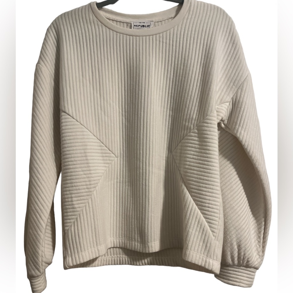 FOR THE REPUBLIC - Ribbed Puff Sleeve Sweatshirt Sz XS (oversized)